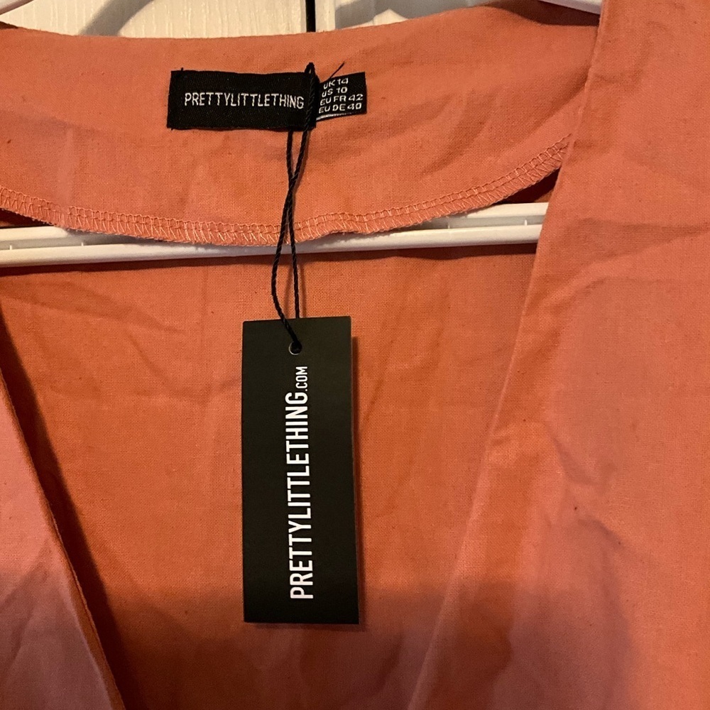 PrettyLittleThing Coral Tie Front Blouse Size 10P - Picture 5 of 5